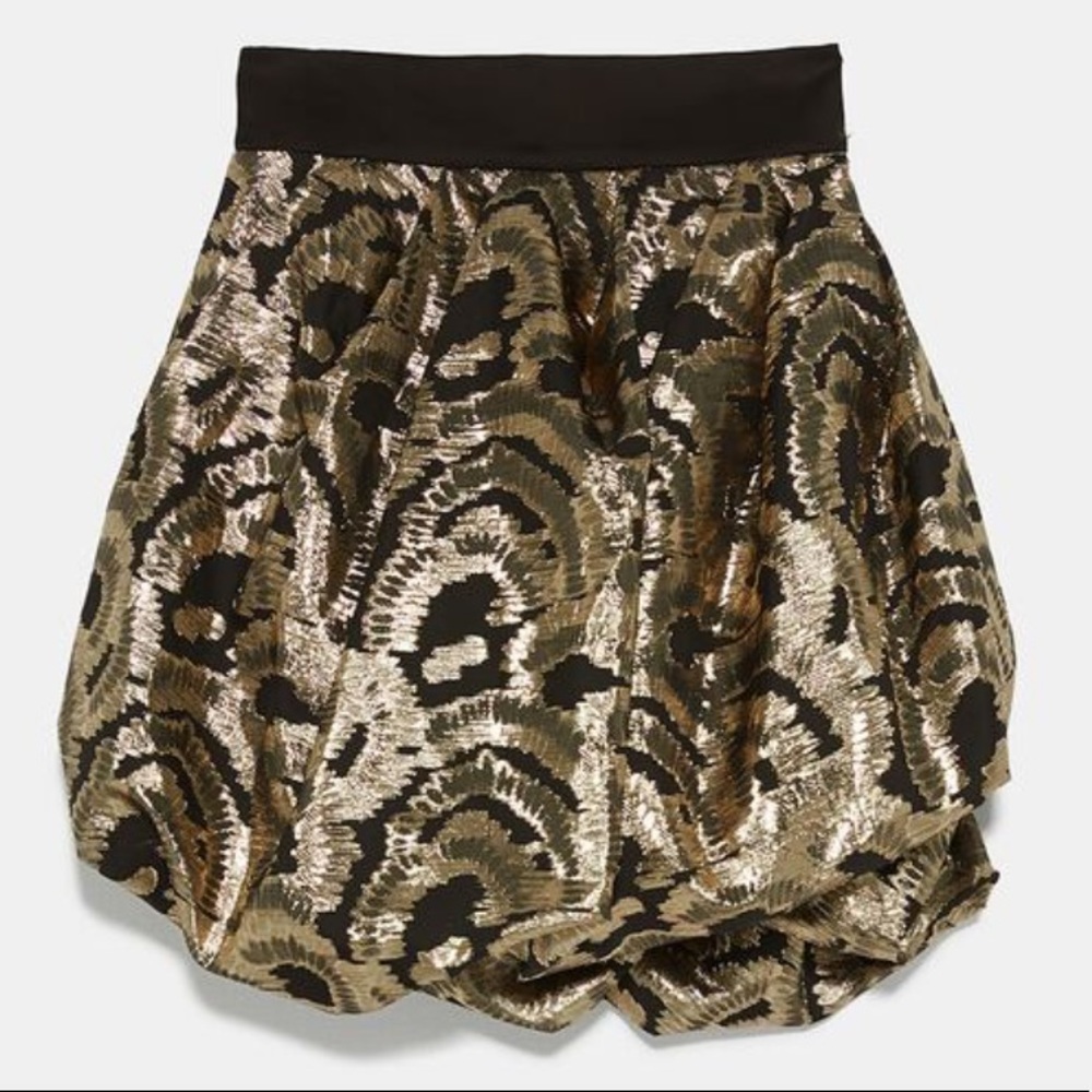 Zara METALLIC THREAD MINI BALLON VOLUMINOUS SKIRT